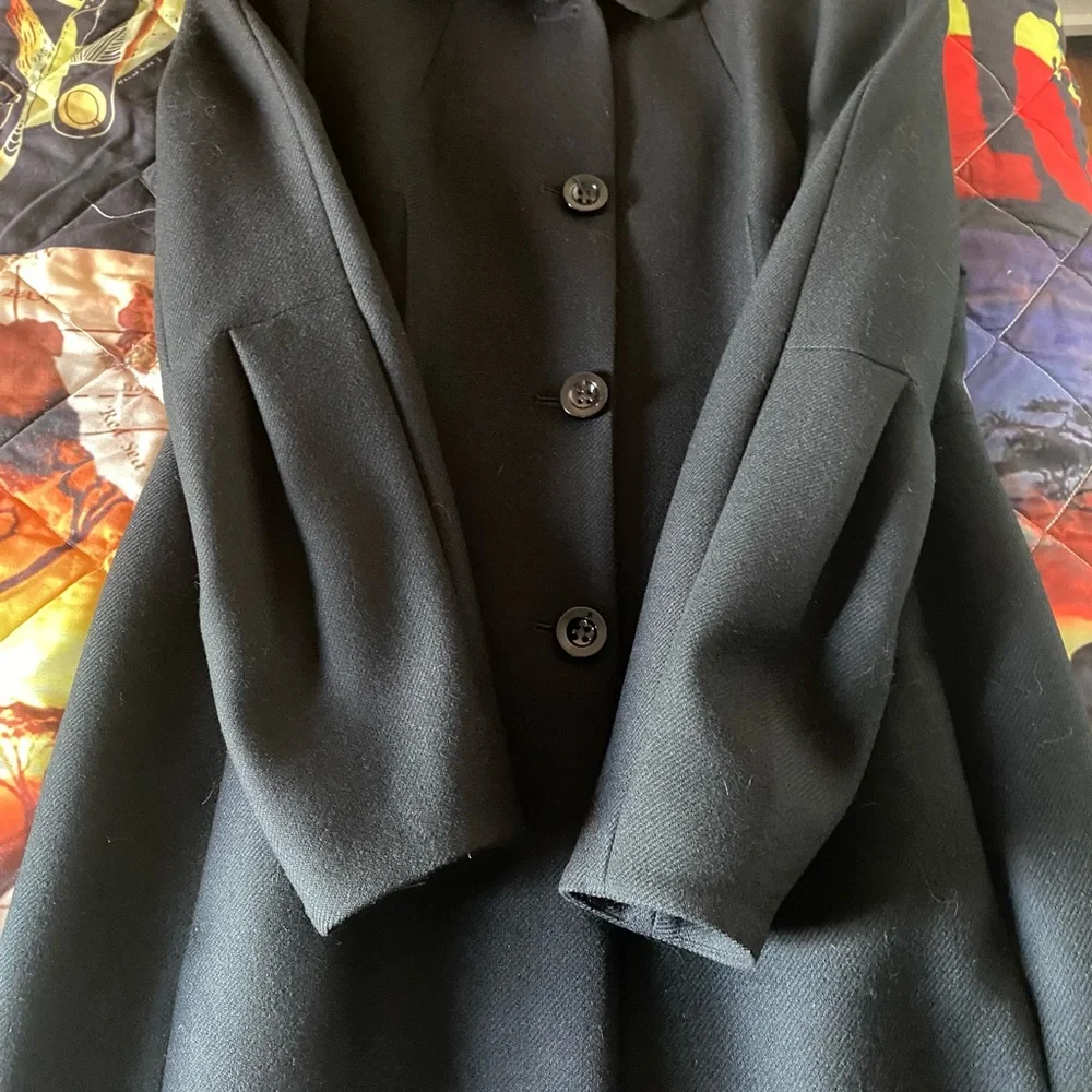 EUC Schumacher Coat, 100% wool - Picture 2 of 8